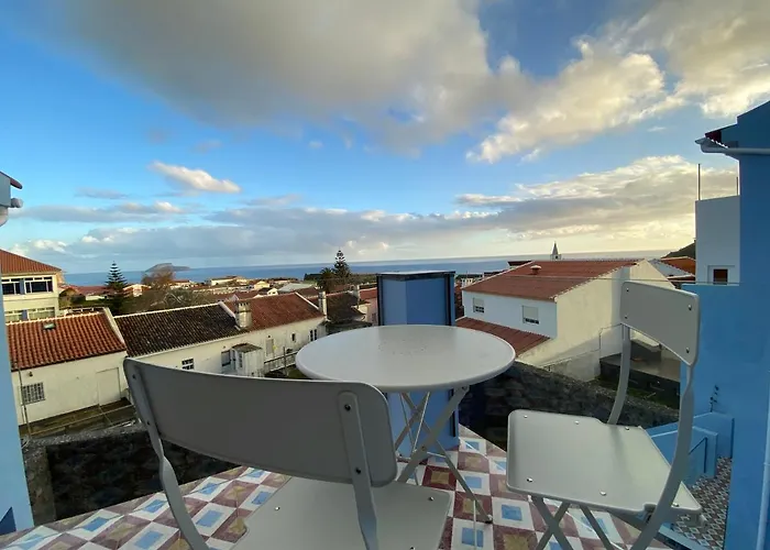 Casa Dos Remedios * Angra do Heroísmo